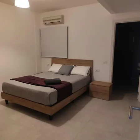 A 2 Minutos De La Playa - Casa Nova