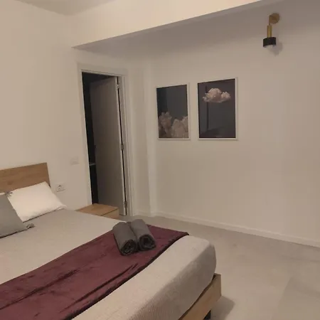 A 2 Minutos De La Playa - Casa Nova Apartment *