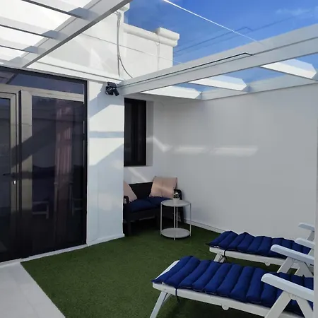 A 2 Minutos De La Playa - Casa Nova