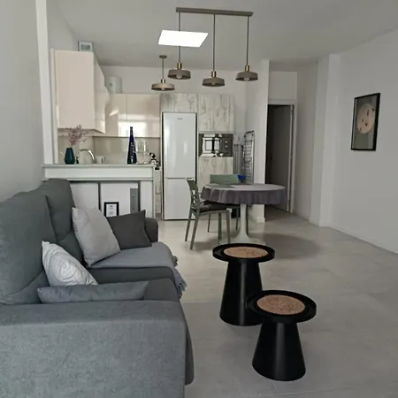 A 2 Minutos De La Playa - Casa Nova Apartmán