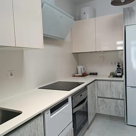 A 2 Minutos De La Playa - Casa Nova Apartmán *