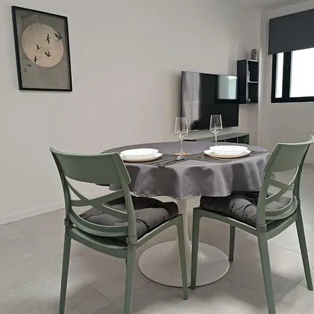 A 2 Minutos De La Playa - Casa Nova Apartmán