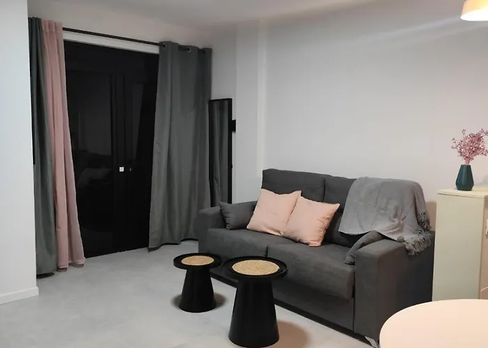 A 2 Minutos De La Playa - Casa Nova Апартаменты *